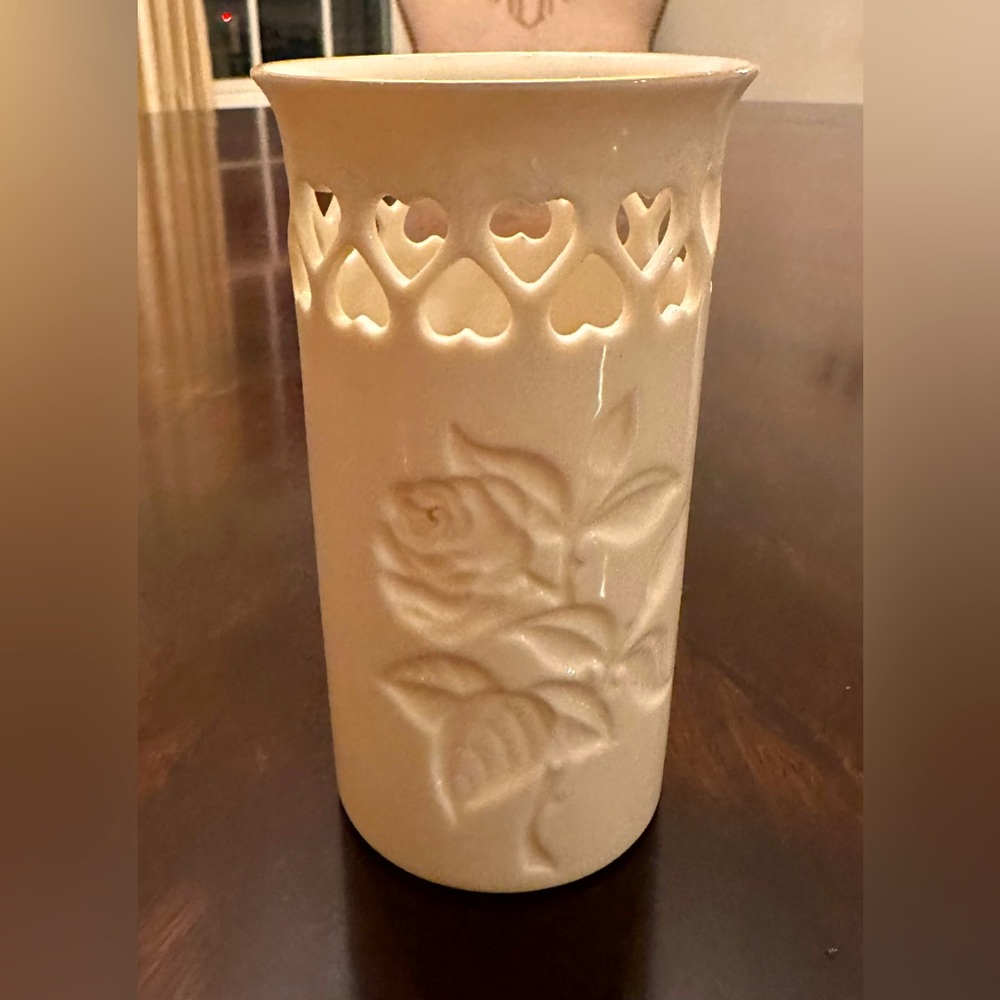 5 inch LENOX HEART vase